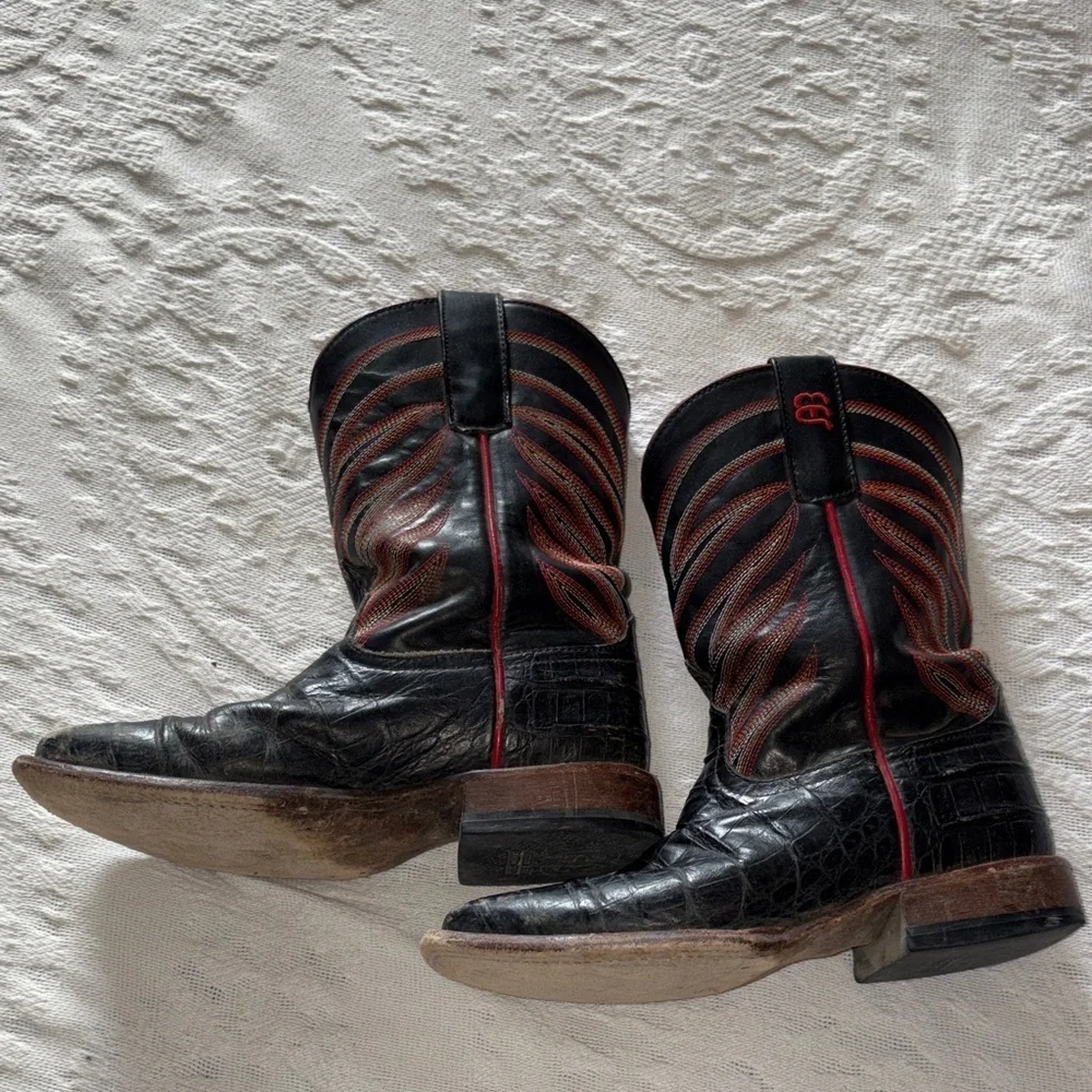 Gently Loved Anderson Bean Kids Boot - Black Caiman Print “Unisex”